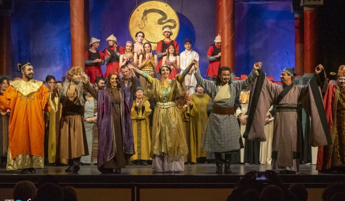 G.PUCCINI : Turandot - “Tu che di gel “- LIÙ